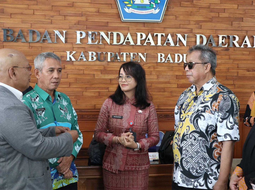 Menerima Kunjungan Studi Tiru dari Pemerintah Kabupaten Banggai