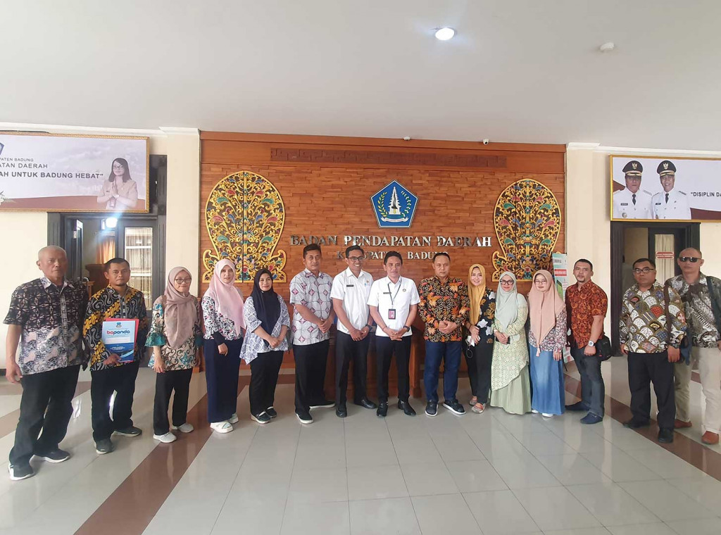 Menerima Kunjungan Studi Tiru dari Bapenda Kabupaten Garut