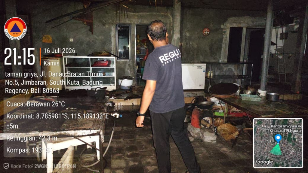 Kebakaran Gudang di Banjar Taman Griya, Kelurahan Jimbaran, Kecamatan Kuta Selatan