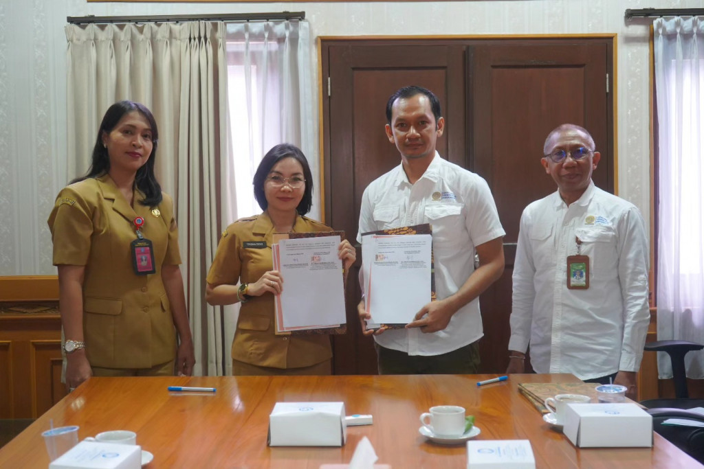 Penandatanganan Kontrak Swakelola Kegiatan Penyusunan Rencana Aksi Daerah Pangan dan Gizi di Kabupaten Badung