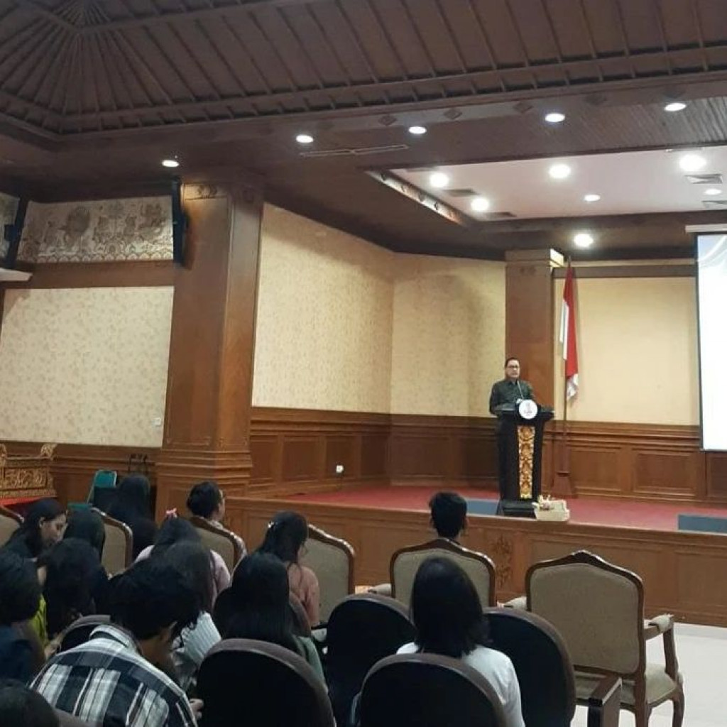 Bupati Badung Membuka Kegiatan Seminar Seri Penalaran dan Riset (SAPARI) XVII Nasional