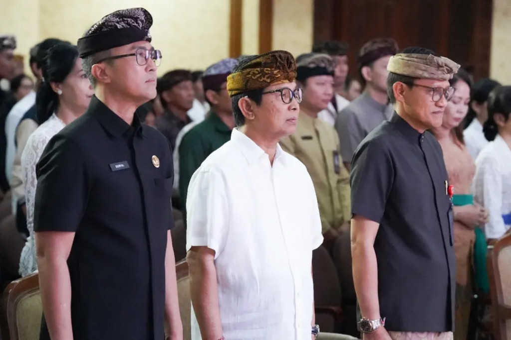 Penyerahan penghargaan Mangupura Award, Adi Karya Nugeraha dan Badung Festival Inovasi (BFI) tahun 2025