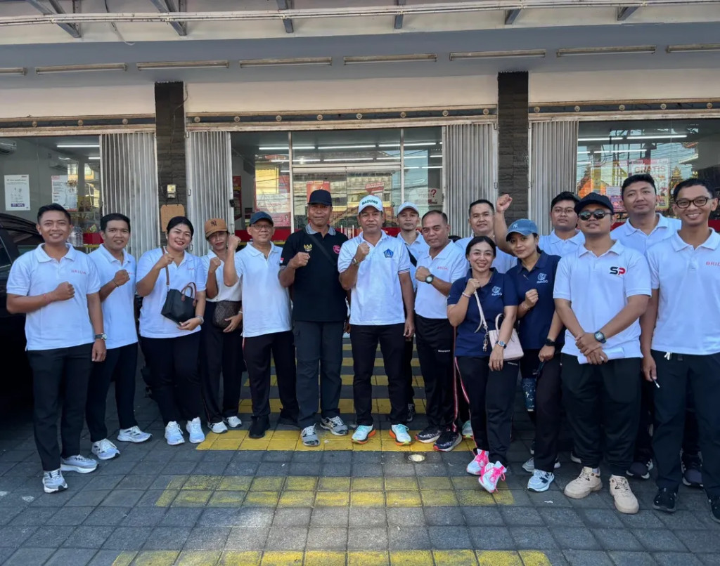 Aksi Pengawasan dan Penegakan Hukum Lingkungan Terhadap Sektor HOREKA (Hotel, Restoran, Kafe) dan Perdagangan di Kelurahan Kerobokan Kaja, Kuta Utara
