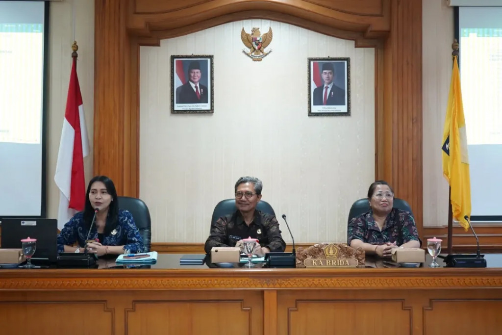 Pembahasan Laporan Pendahuluan Kegiatan Kajian Energi Terbarukan (EBT) PLTS