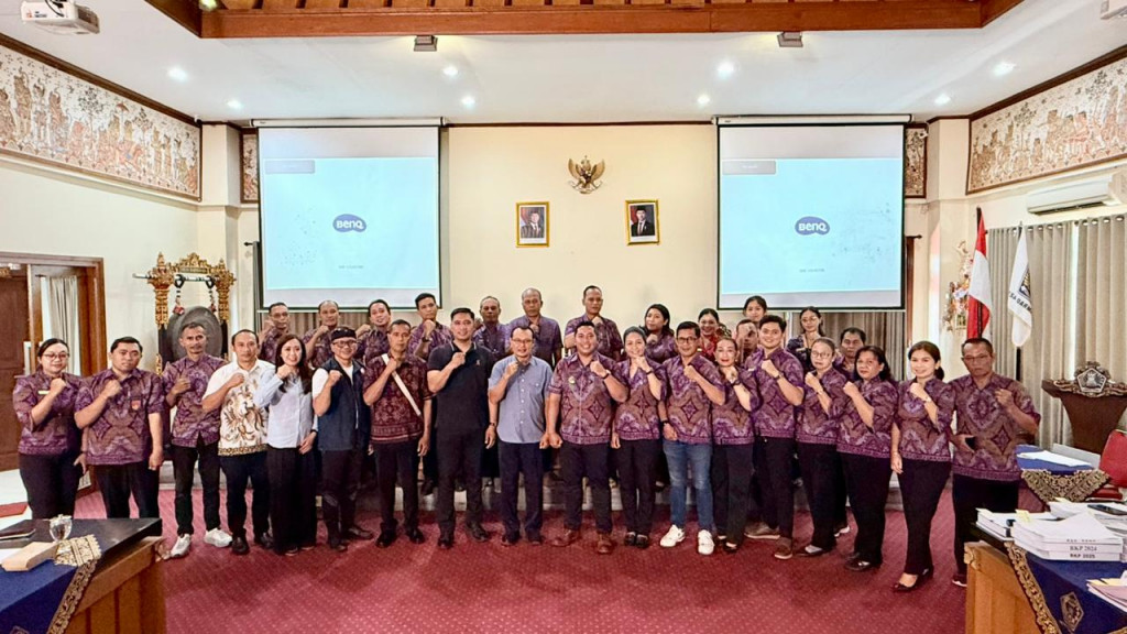 Pembinaan dan Evaluasi Desa Anti Korupsi di Desa Darmasaba oleh Inspektorat Kabupaten Badung