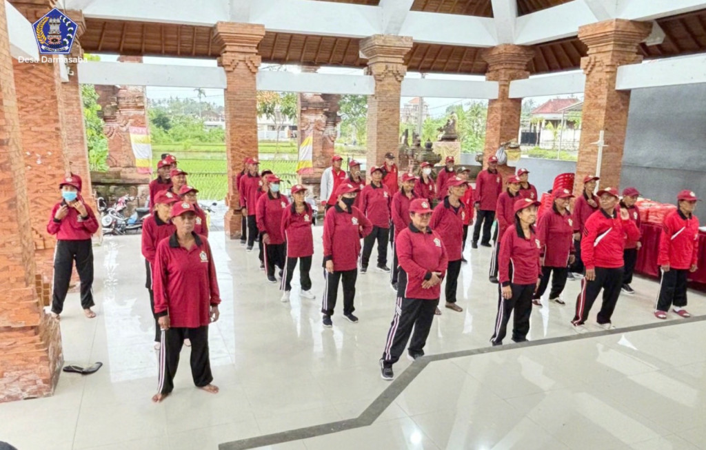 HARI POSYANDU NASIONAL | POSYANDU DESA DARMASABA HADIRKAN LAYANAN INOVATIF UNTUK BALITA REMAJA DAN LANSIA