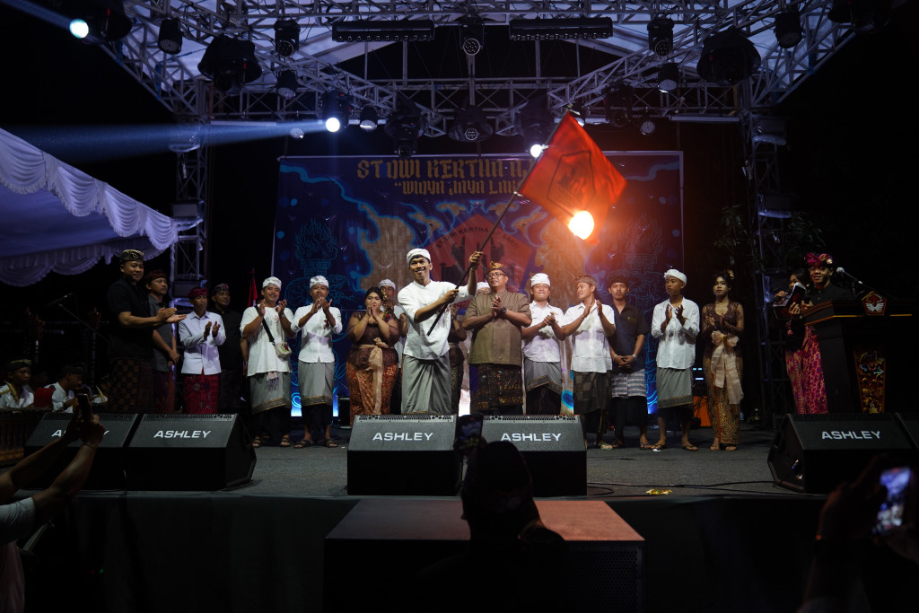 HUT ST. DWI KERTHA AJI SAKTI BERLANGSUNG SANGAT MERIAH