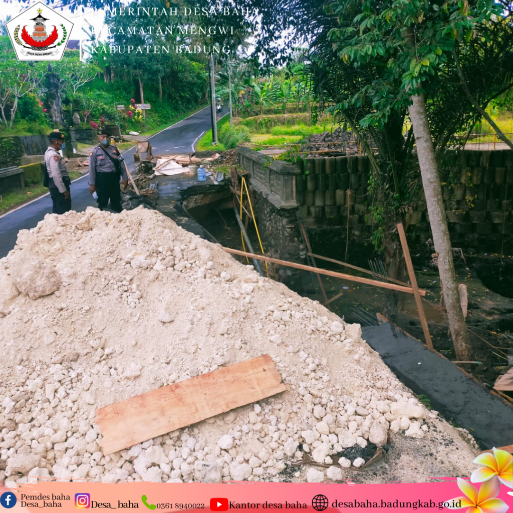 Perbaikan Jembatan Jebol Jalur Desa Baha Menuju Abiansemal