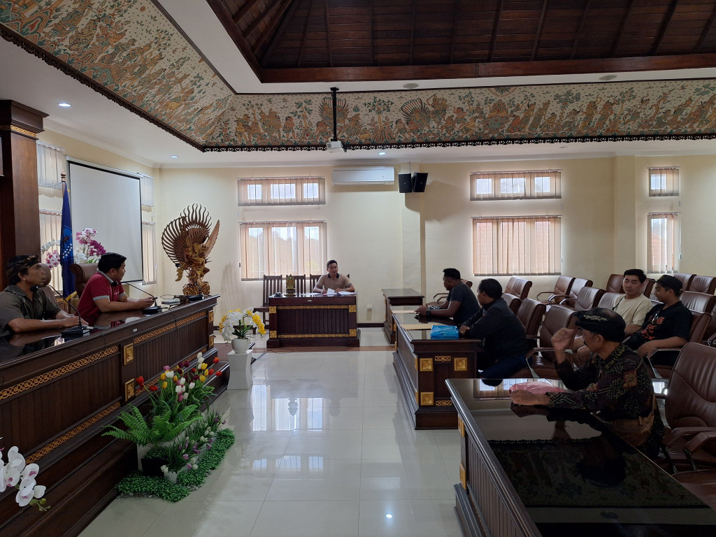 Lelang Pengadaan Gong Kebyar