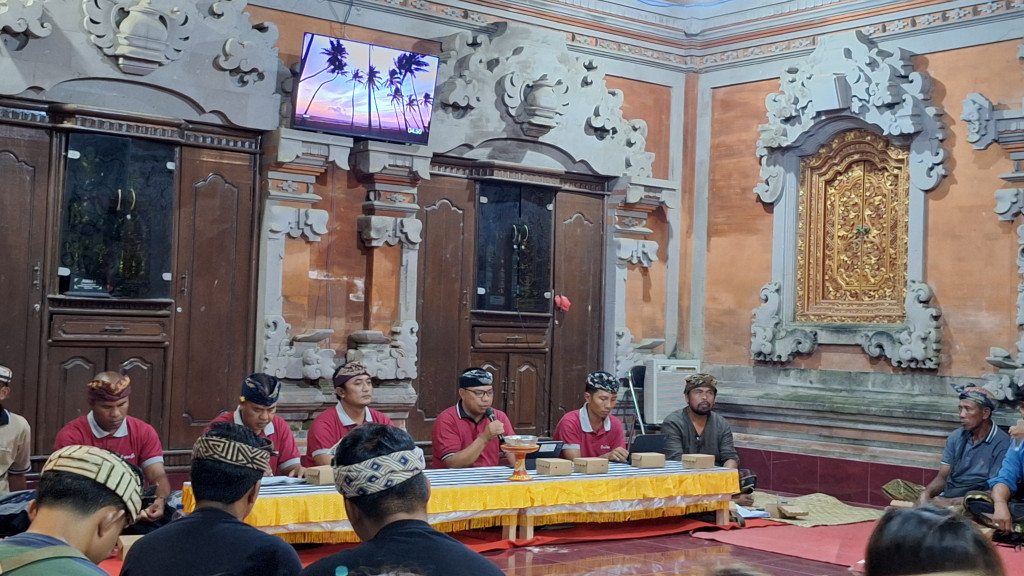 Musyawarah Dusun Br. Tegal Kuning