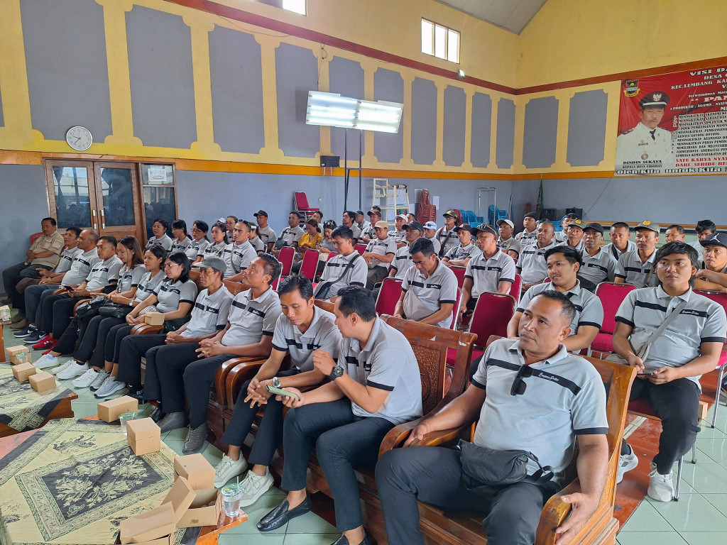 Orientasi Lapangan di Desa Cibodas