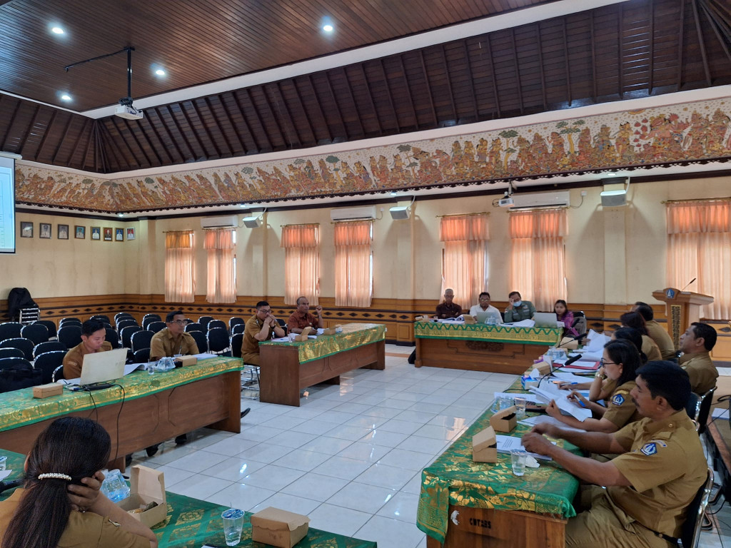 Verifikasi APBDesa Perubahan 2024 Desa Bongkasa Pertiwi