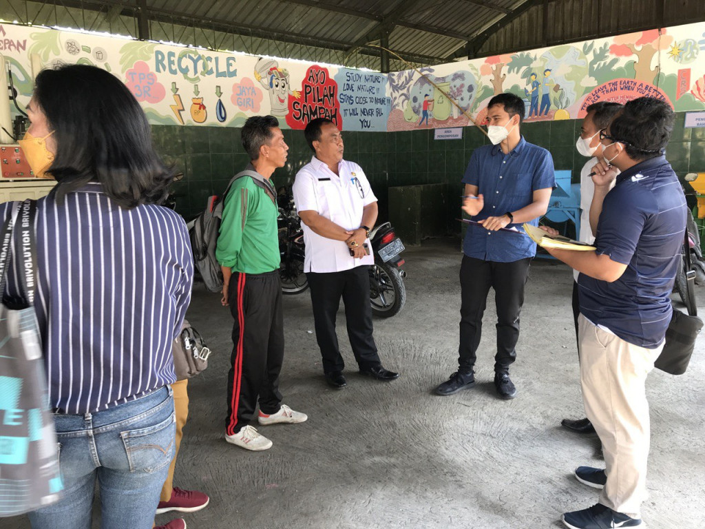 Monitoring Kegiatan TPS3R Jaya Giri DLHK Badung & Delterra Terjun Langsung Untuk Meninjau