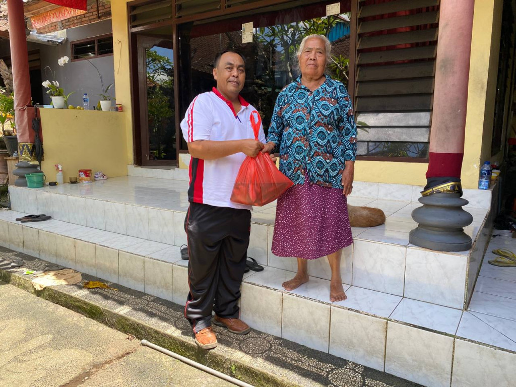 Untuk Menjaga Kecukupan Gizi, Pemerintah Desa Bagikan Hasil Program Ketahanan Pangan