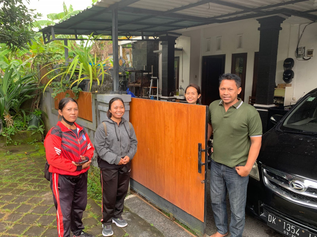 Kelian Banjar Dinas Gaji Datangi Masyarakat Sampaikan PSBS
