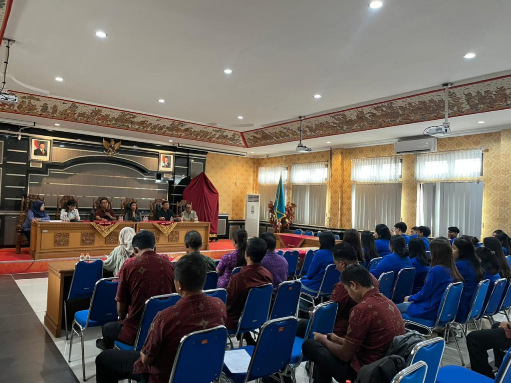 Berbeda dari KKN Reguler, Universitas Warmadewa Laksanakan KKN Tematik di Desa Dalung Berbasis Petunjuk dari KLH