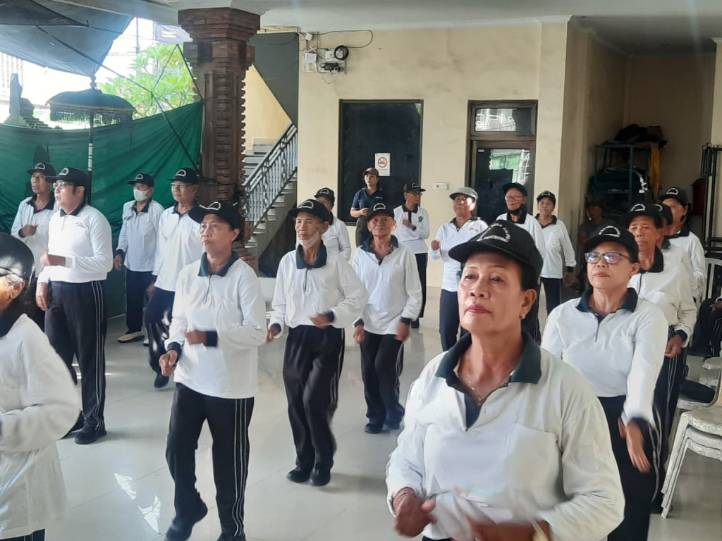 Posyandu Lansia Banjar Pegending Ruang Bahagia, Hangat, dan Produktif untuk Lansia