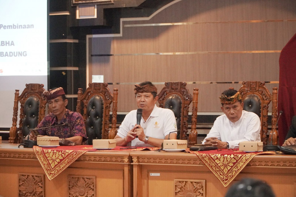 Kegiatan Sosialisasi dan Pembinaan Widya Sabha di Desa Dalung