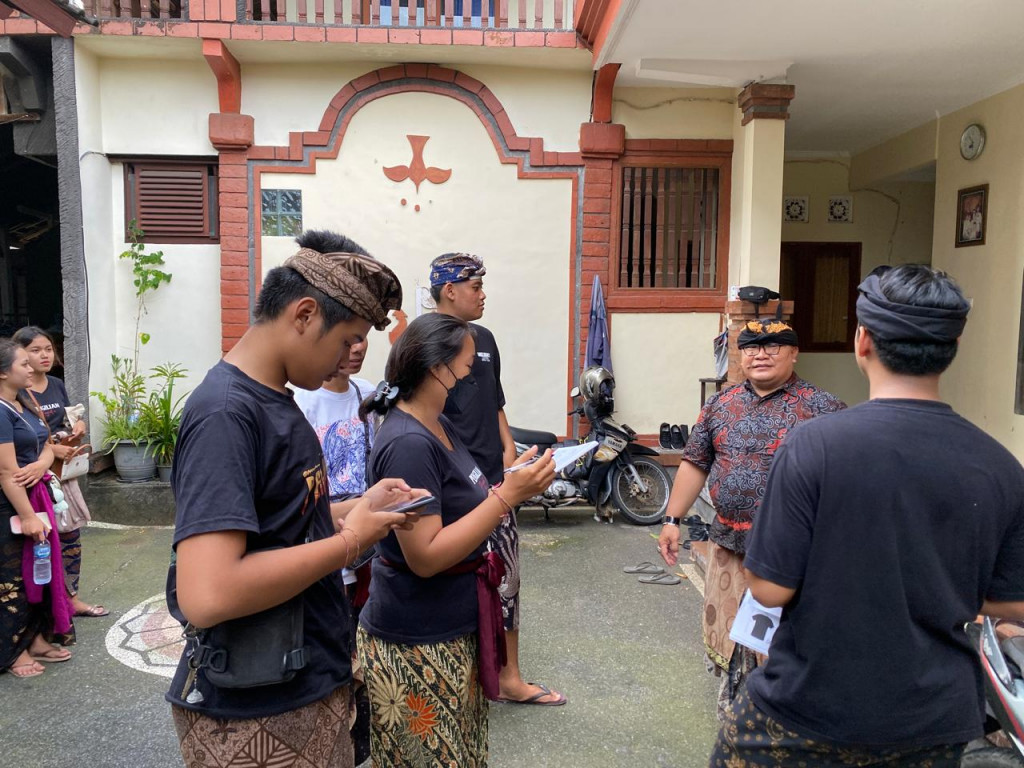 ST. Eka Dharma Satya Wacana Gelar Pendataan Baju Ogoh-Ogoh di Banjar Pengilian Dalung
