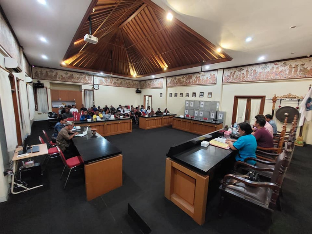 RAPAT KOORDINASI PENGUATAN KETAHANAN PANGAN DESA DARMASABA