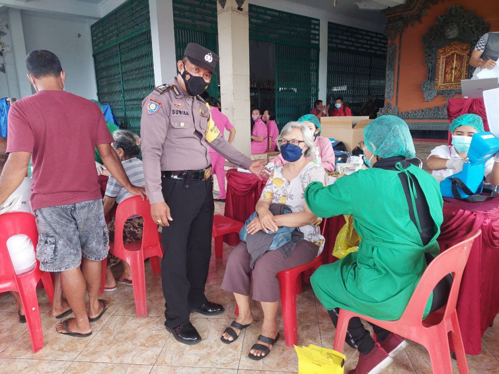 Pelaksanaan Vaksinasi COVID-19 Dosis Lanjutan (BOOSTER)