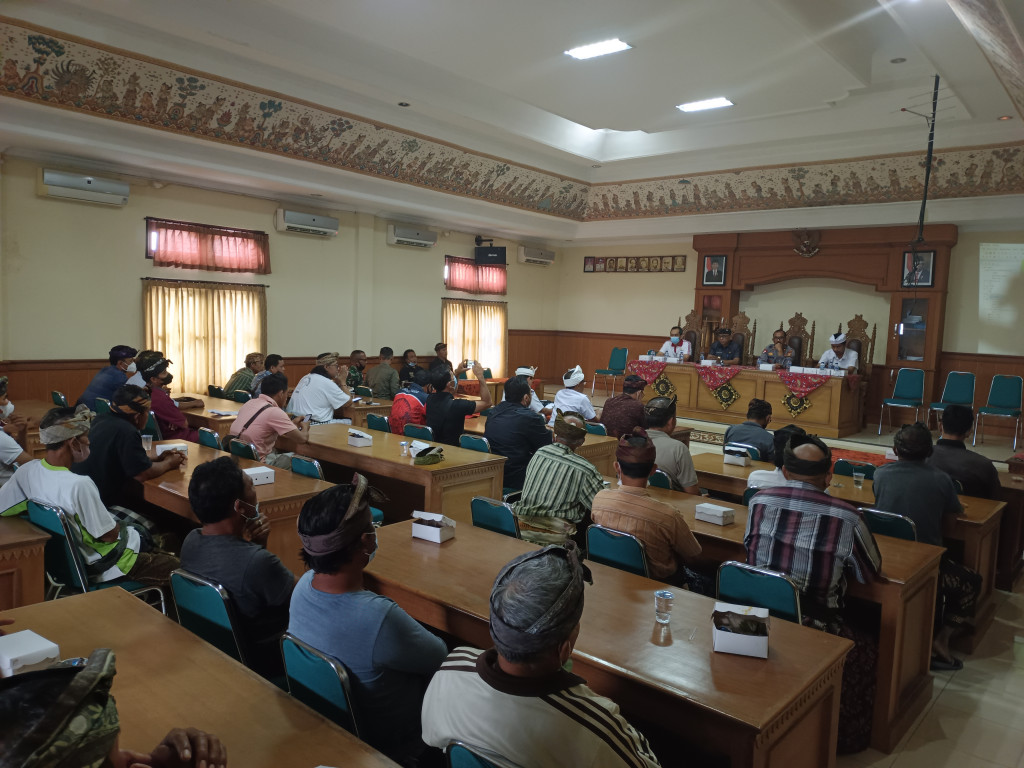 Telah Terlaksana Mediasi alih fungsi lahan di subak pedahanan dengan pihak pengembang yang di fasilitasi oleh Pemerintah Desa Jagapati