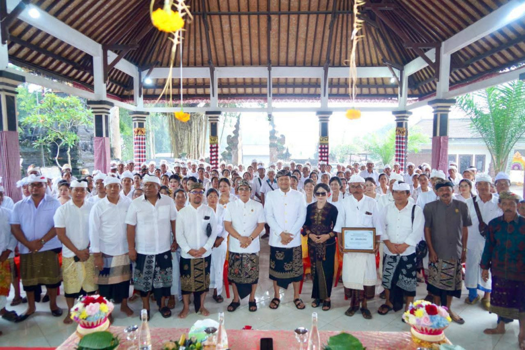 Wakil Bupati Badung Bagus Alit Sucipta Hadiri Karya Atma Wedana, Mepetik, lan Metatah Masal di Banjar Adat Nyelati Desa Kuwum