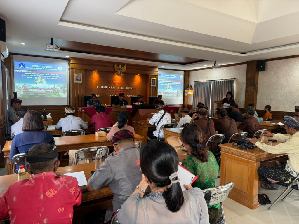 Musyawarah Desa Khusus Pembahsan Ulang Hasil Audit BUM Desa Amerta Sari Kuwum tahun 2024