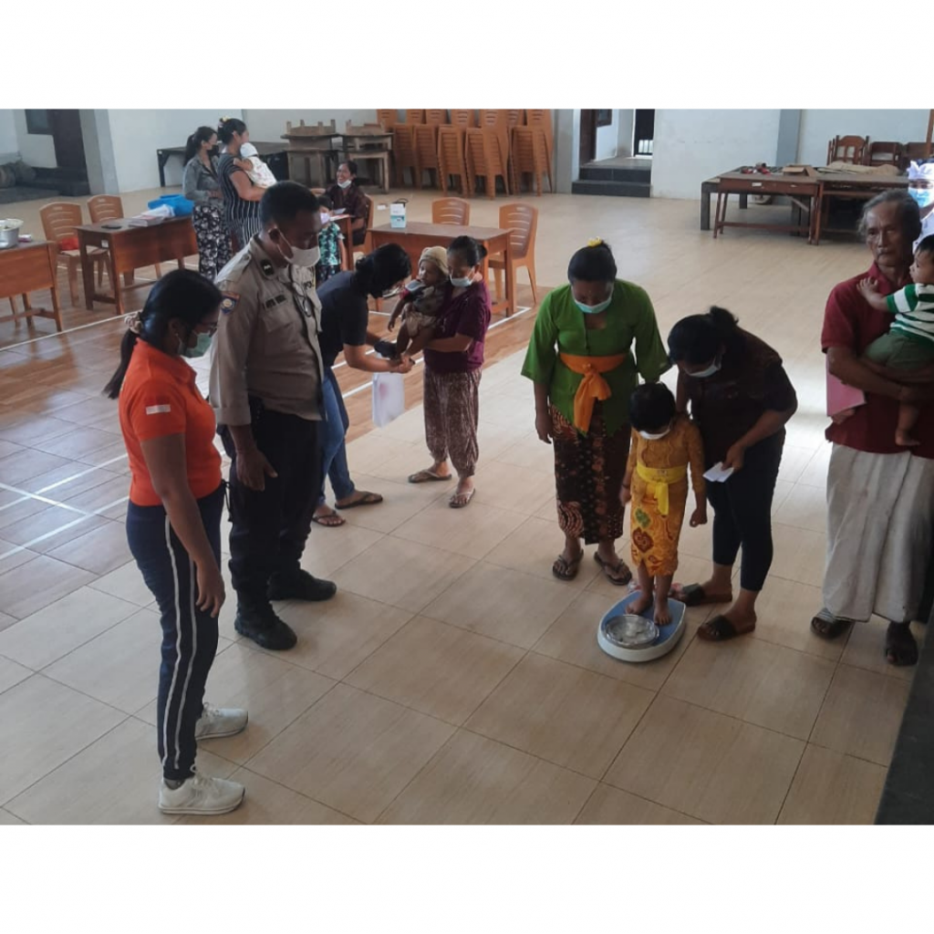 Kegiatan Posyandu Desa Mambal