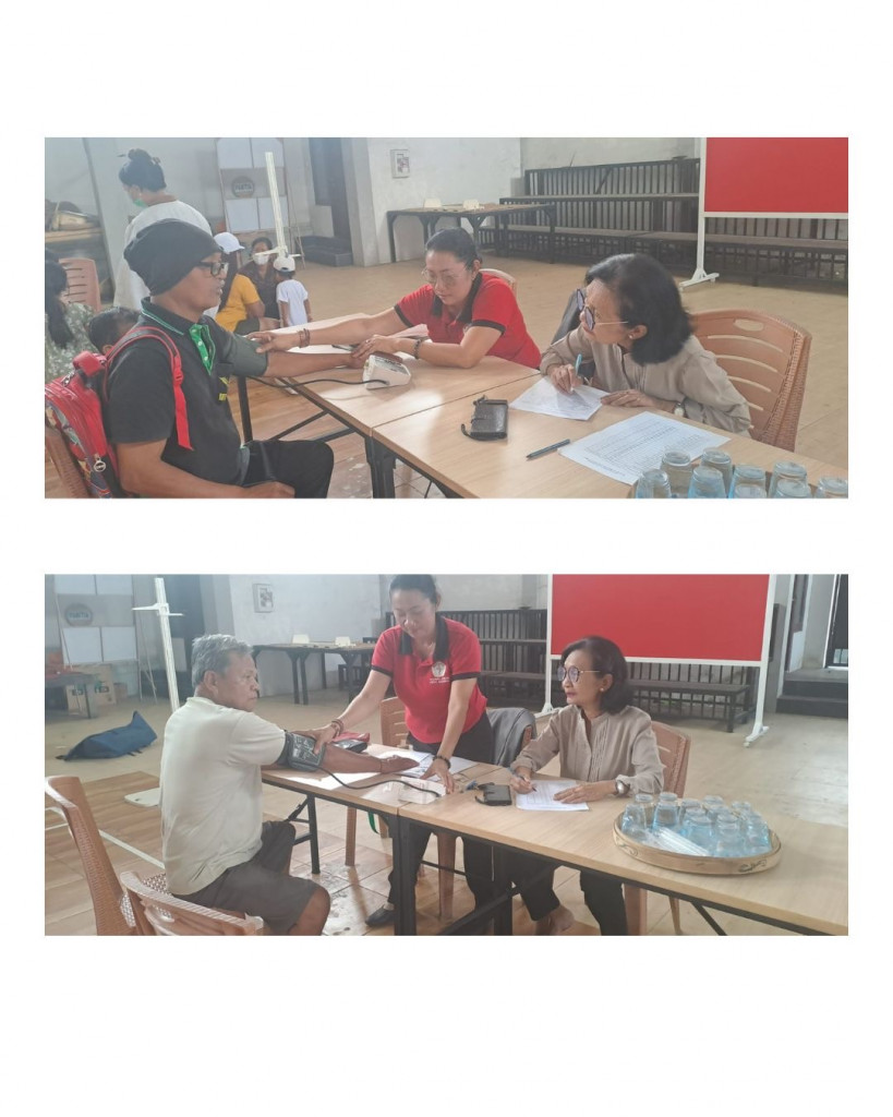 Kegiatan Posyandu di Desa Mambal