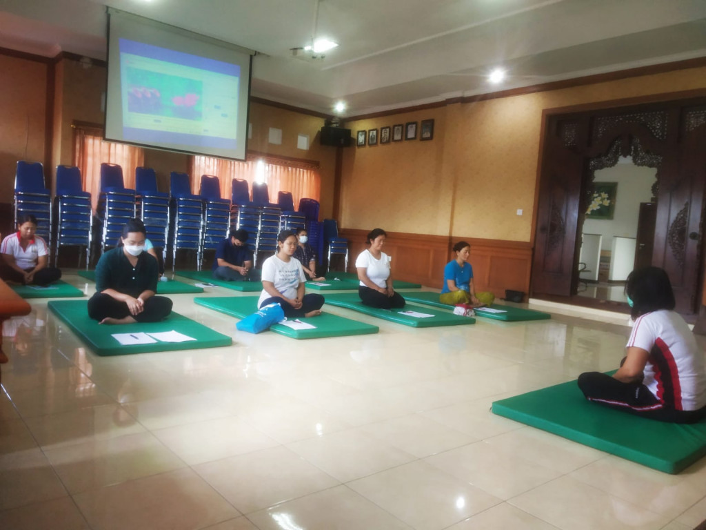 Dilaksanakan Kelas Ibu Hamil Di Desa Mambal