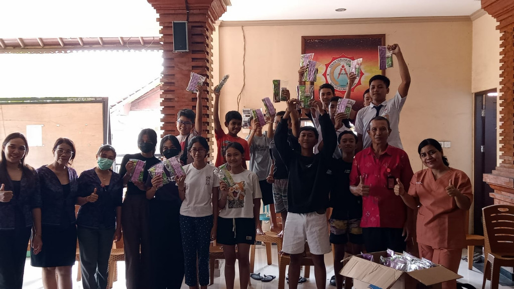 Pelaksanaan Posyandu Remaja di Desa Mambal