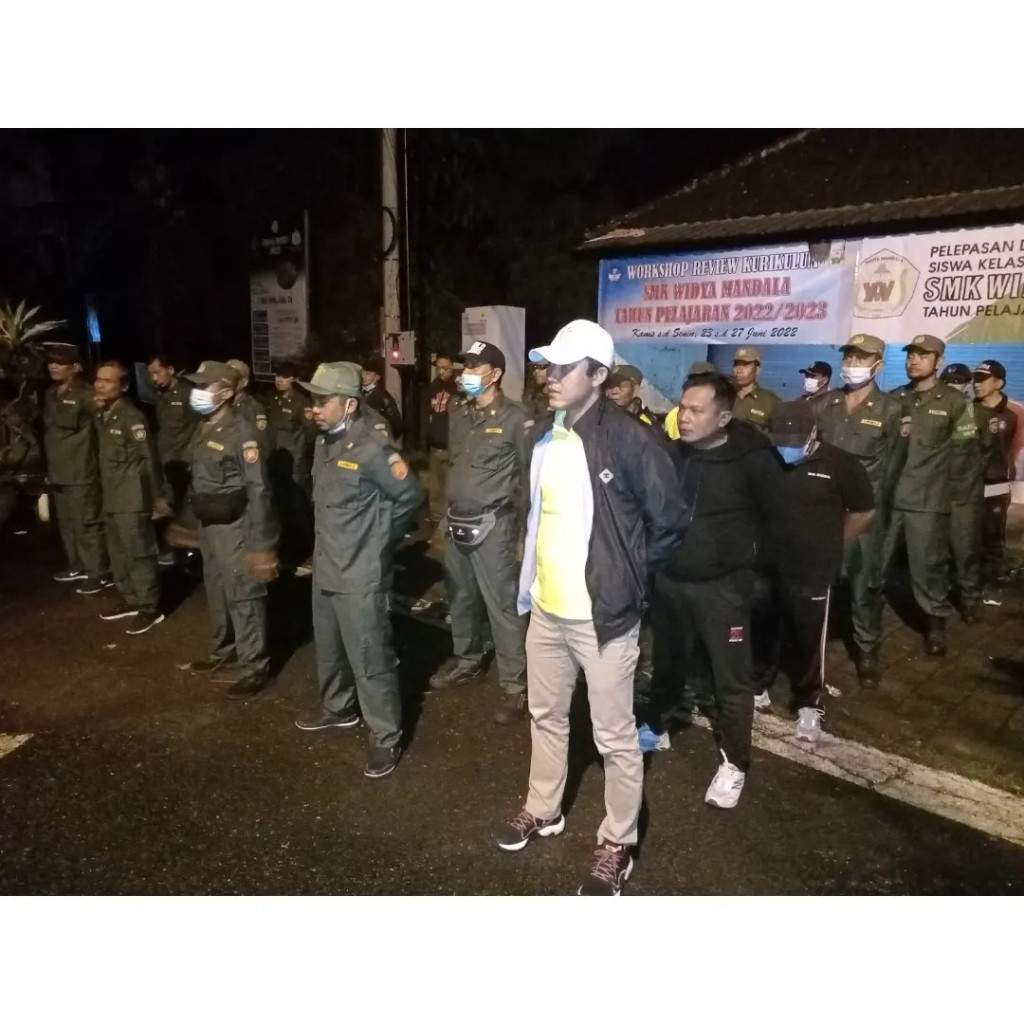Pendataan Penduduk Non Permanan di Desa Mambal