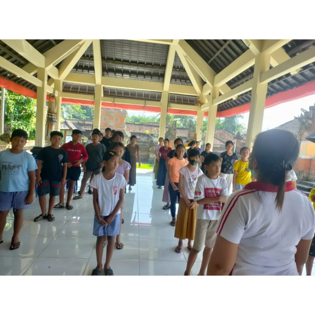 Pelaksanaan Posyandu Remaja di Desa Mambal