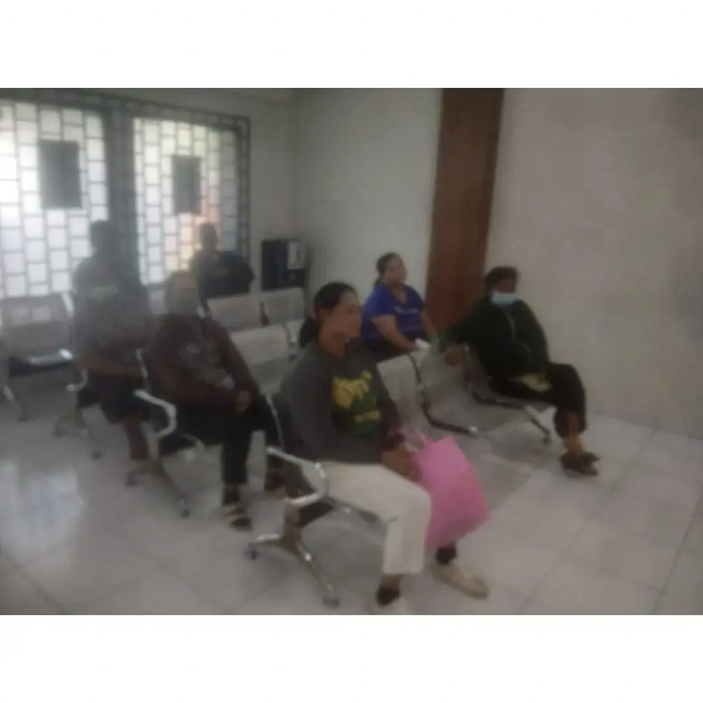 Pencairan BLT Dana Desa tahap IV di Desa Mambal