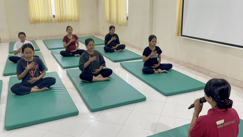 Kelas Ibu Hamil Desa Mekar Bhuwana