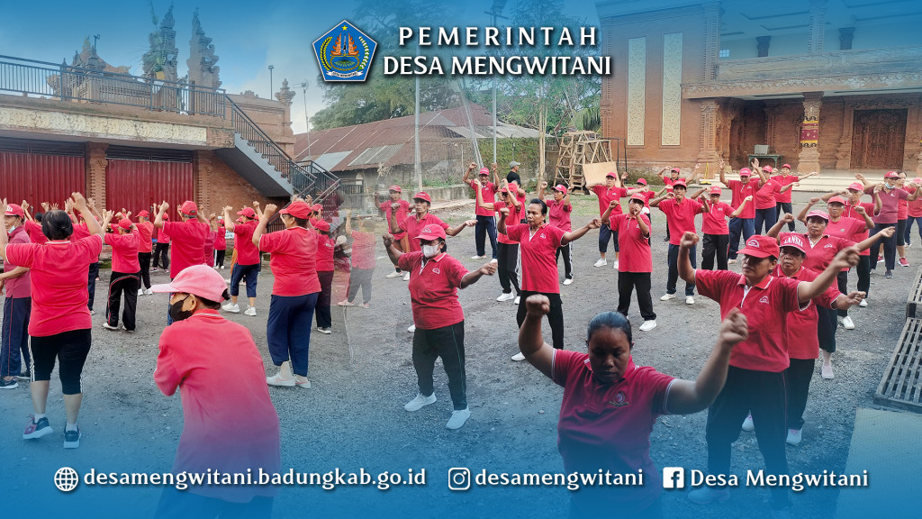 KEGIATAN SENAM LANSIA DAN PEMBERIAN PMT BR. PANCA WARGA, MENGWITANI