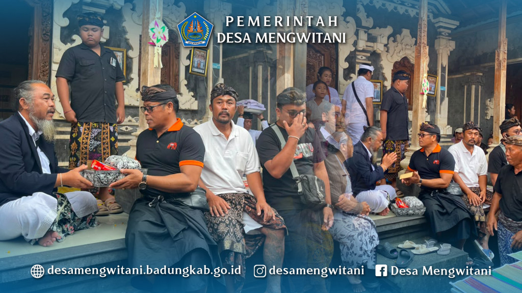 PERANGKAT DESA MENGWITANI MELAYAT DI BR. DAJAN PEKEN, MENGWITANI