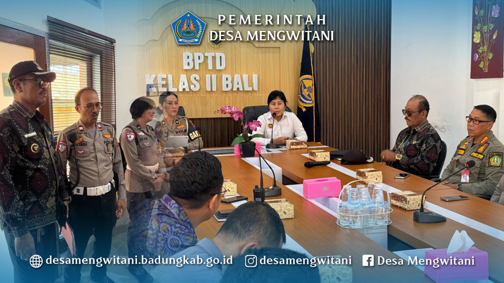 RAPAT PELAKSANAAN PENERTIBAN BANGUNAN DAN KENDARAAN BARANG DI WILAYAH TERMINAL MENGWI