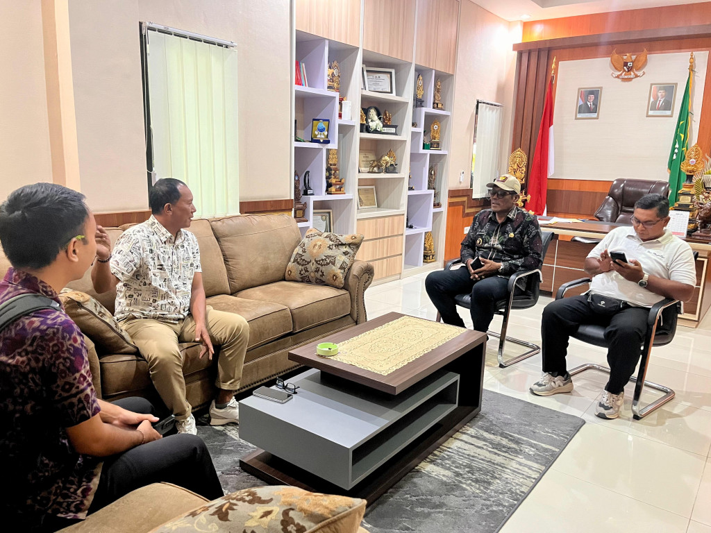 PERBEKEL MENGWITANI  BERKORDINASI DENGAN BGN TERKAIT PELAKSANAAN PROGRAM MBG