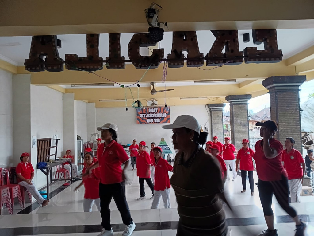 SENAM LANSIA BR. CULAG-CALIG, MENGWITANI