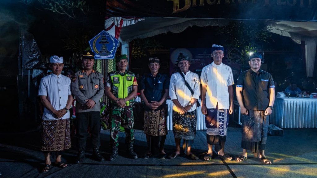 Parade Ogoh-Ogoh Caka 1948 Desa Pangsan: Wujud Pelestarian Tradisi di Tengah Kesibukan Upacara Keagamaan