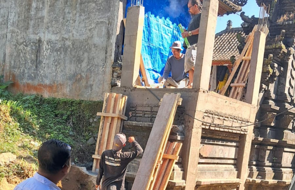 PEMBANGUNAN BALAI KULKUL PURA PENATARAN SARI PANGSAN DESA PANGSAN, KECAMATAN PETANG, KABUPATEN BADUNG