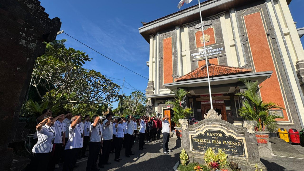 Upacara Peringatan Hari Kesaktian Pancasila Tahun 2025 di Desa Pangsan Berlangsung Khidmat
