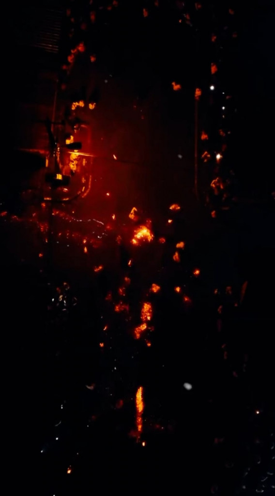 Perang Sambuk: Api Tradisi di Tengah Senyapnya Nyepi