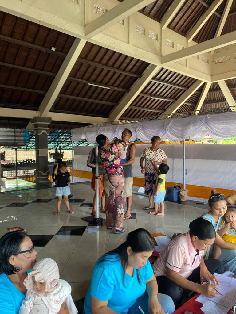 Pelaksanaan Posyandu Balita Banjar Belang - 08 Desember 2025