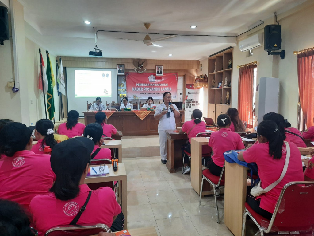 Pelaksanaan Bimbingan Teknis Kader Posyandu Lansia Desa Sembung _6 Mei 2026