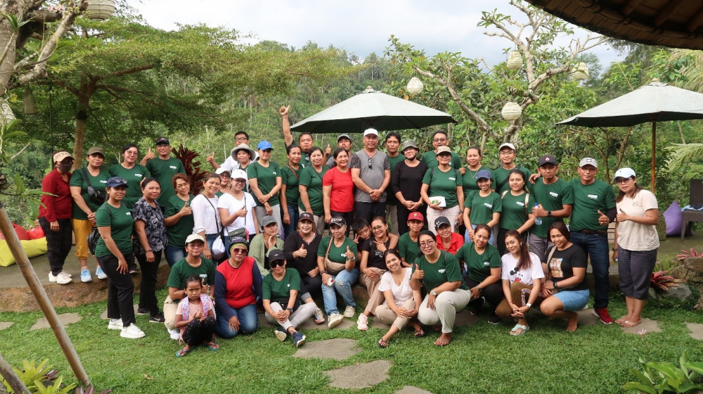 Tingkatkan Semangat dan Kekompakan, Perangkat Desa Tibubeneng Outbond di Sanggraloka Farm