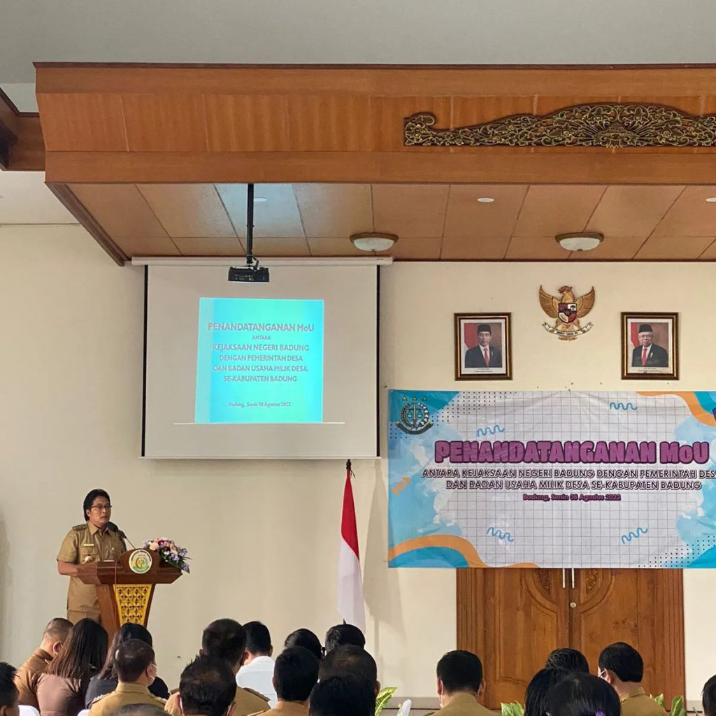 Penandatanganan MOU antar Perbekel dan BUMDesa dengan Kejari Badung