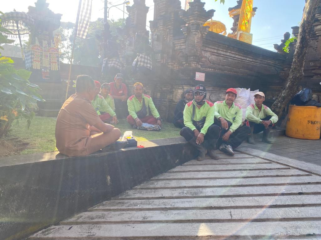 Koordinasi Kegiatan Tugas Tenaga Kebersihan